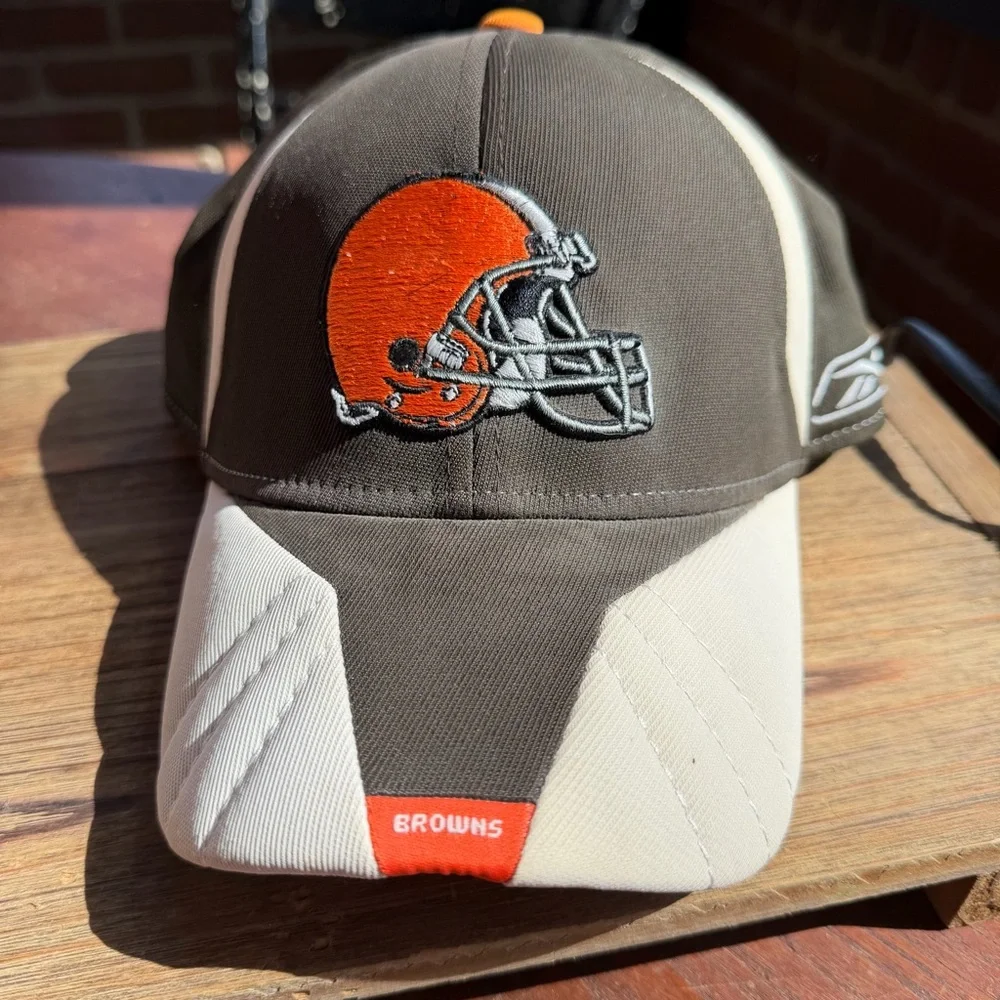Cleveland Browns Vintage Hats! Go Browns!